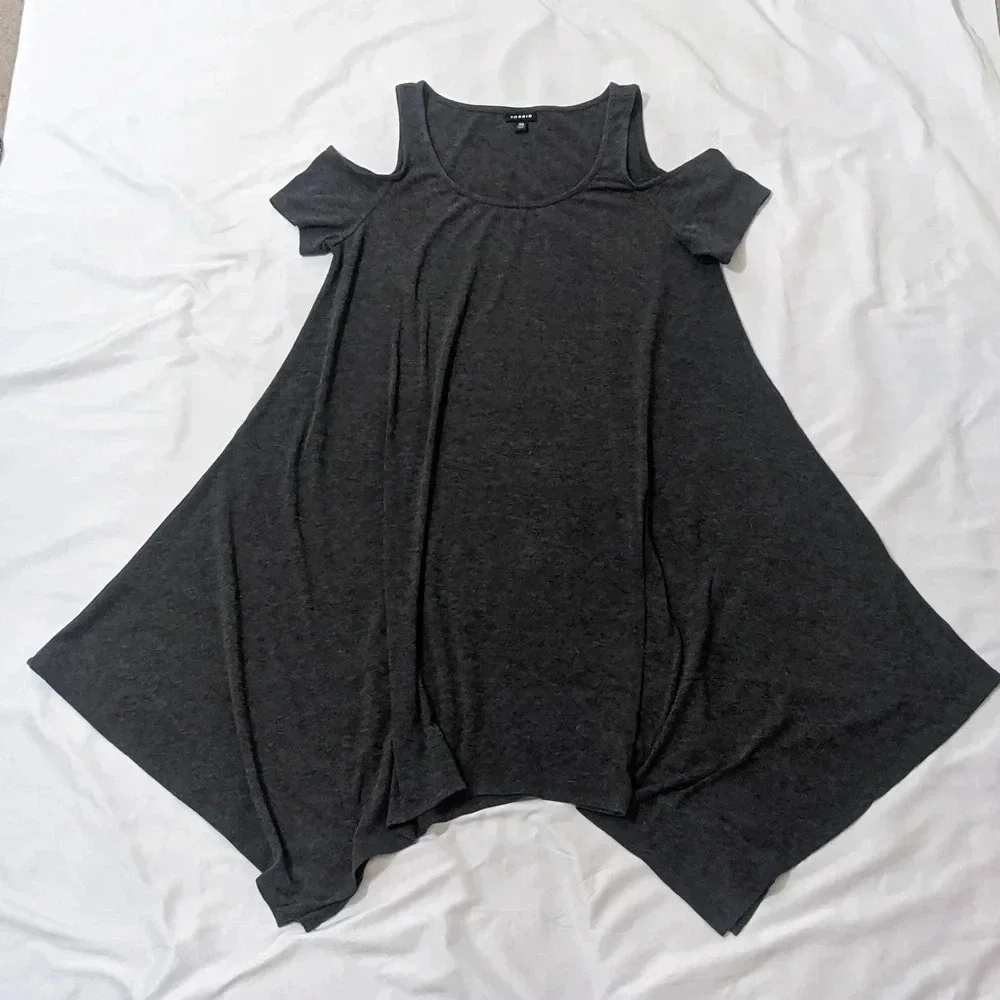 Torrid Midi Jersey Cold Shoulder Dress, Color CHARCOAL Size 0X